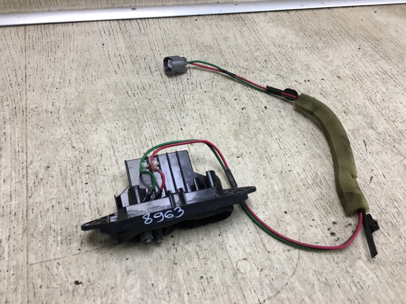 Датчик открытия багажника правый NISSAN NV200 USA 13- M20X 2.0 MR20DE