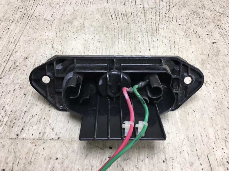 Датчик открытия багажника правый NV200 USA 13- 2017 M20X 2.0 MR20DE