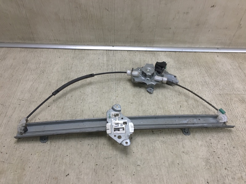 Стеклоподъемник передний левый NISSAN NV200 USA 13- M20X 2.0 MR20DE