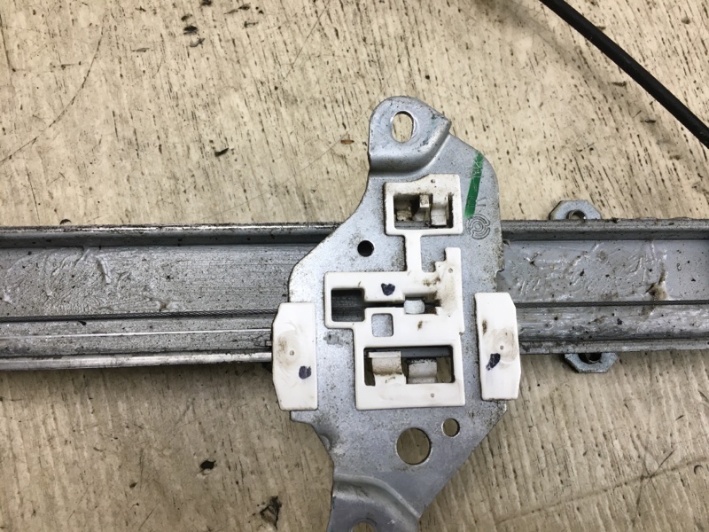 Стеклоподъемник передний правый NV200 USA 13- 2017 M20X 2.0 MR20DE