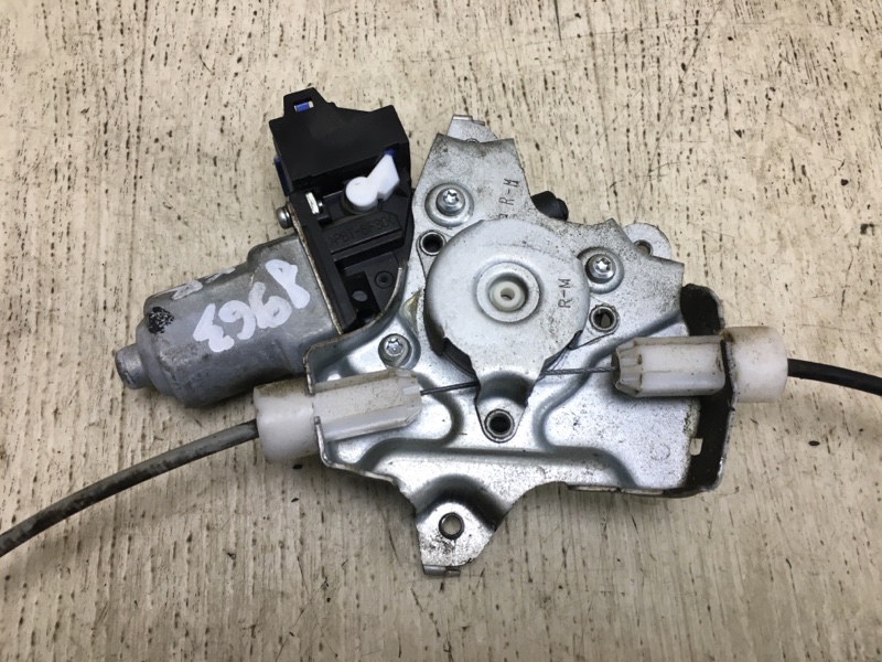 Стеклоподъемник передний правый NV200 USA 13- 2017 M20X 2.0 MR20DE