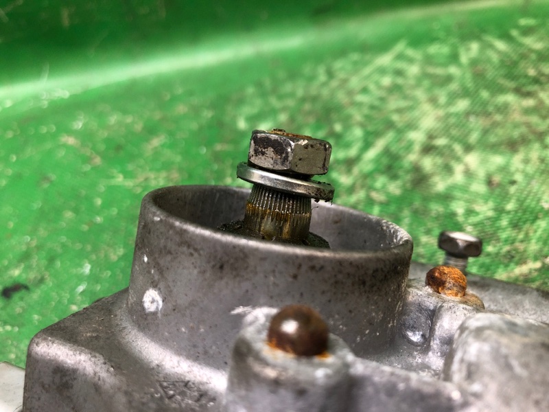 Моторчик стеклоочистителя передний NV200 USA 13- 2017 M20X 2.0 MR20DE Моторчик стеклоочистителя передний NV200 USA 13- 2017 M20X 2.0 MR20DE