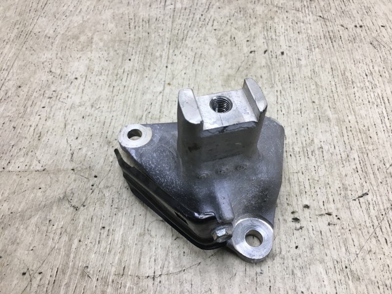 Кронштейн двигателя TLX 14-17 Внедорожник 3.5