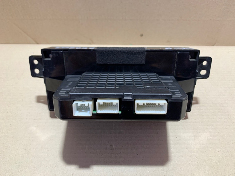 Блок управления печкой MAZDA CX-9 06-16