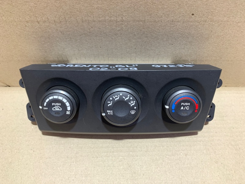 Блок управления печкой SORENTO BL 02-09