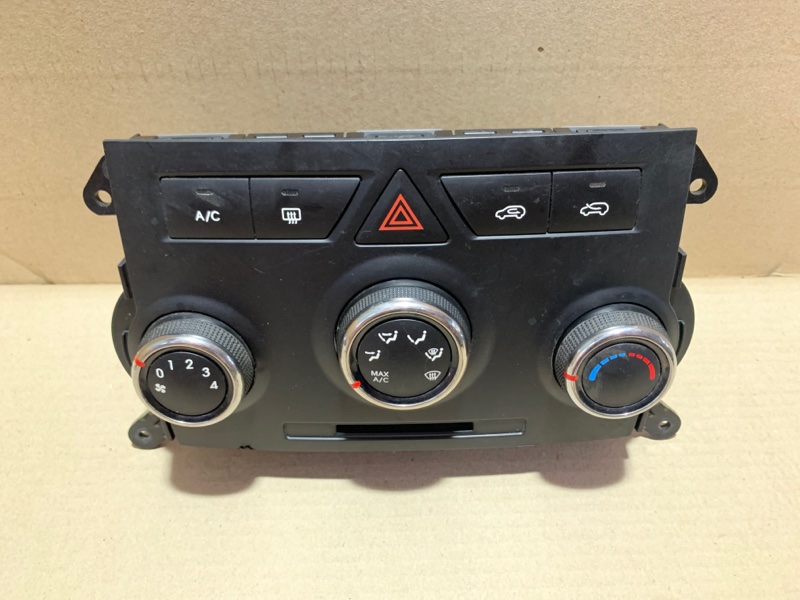 Блок управления печкой SORENTO XM 09-14