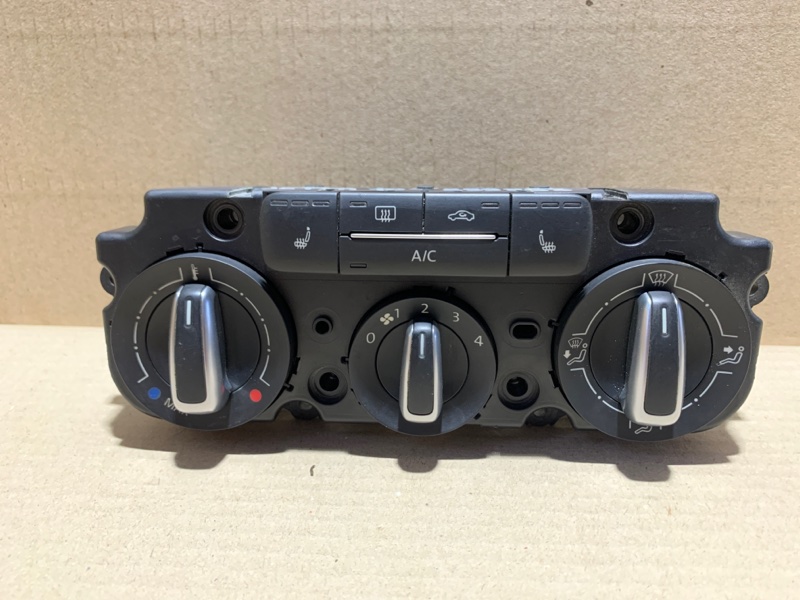 Блок управления печкой VOLKSWAGEN JETTA USA 10-17 A32 5C0 820 047 Q Б/У