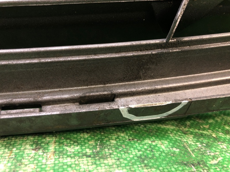 Решетка радиатора SIENNA 11-16