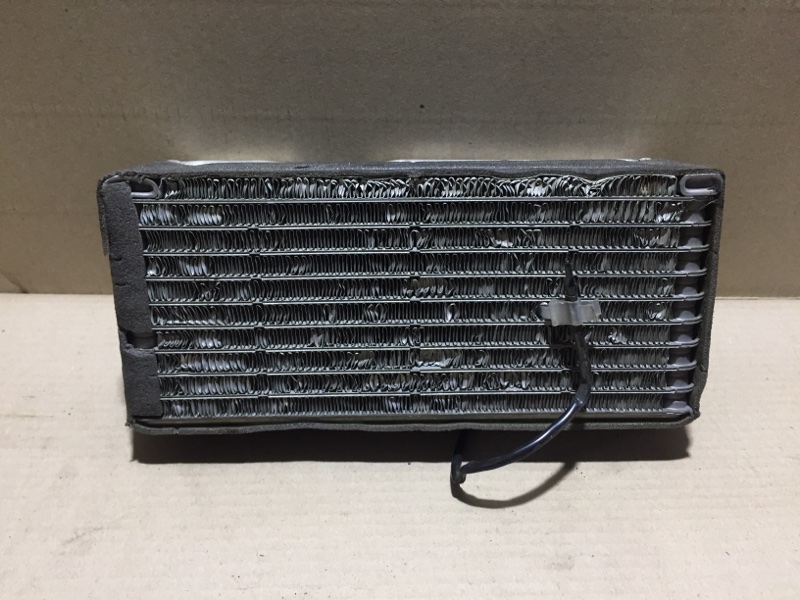 Испаритель кондиционера задний LEXUS GX470 02-09 Испаритель кондиционера задний LEXUS GX470 02-09