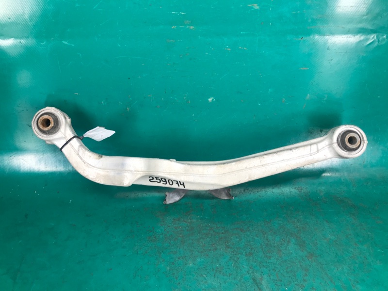 Рычаг задней подвески поперечный верхний левый NISSAN ROGUE 08-15 2013 Внедорожник 2.5 QR25DE 55121-JD00B Б/У