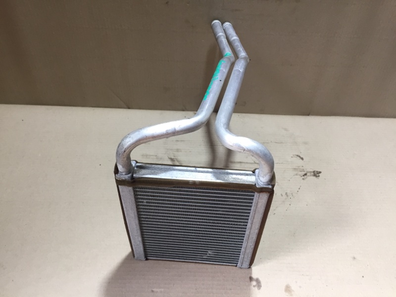 Радиатор печки KIA SOUL AM 08-13 Хетчбек 2.0 Радиатор печки KIA SOUL AM 08-13 Хетчбек 2.0