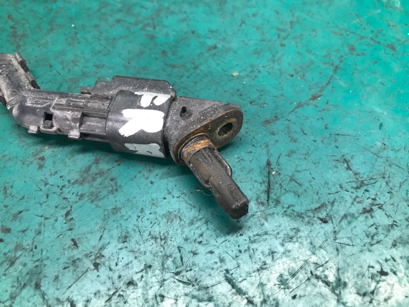 Датчик ABS передний правый FOCUS 10-18 2014 Седан 2.0 XQDA