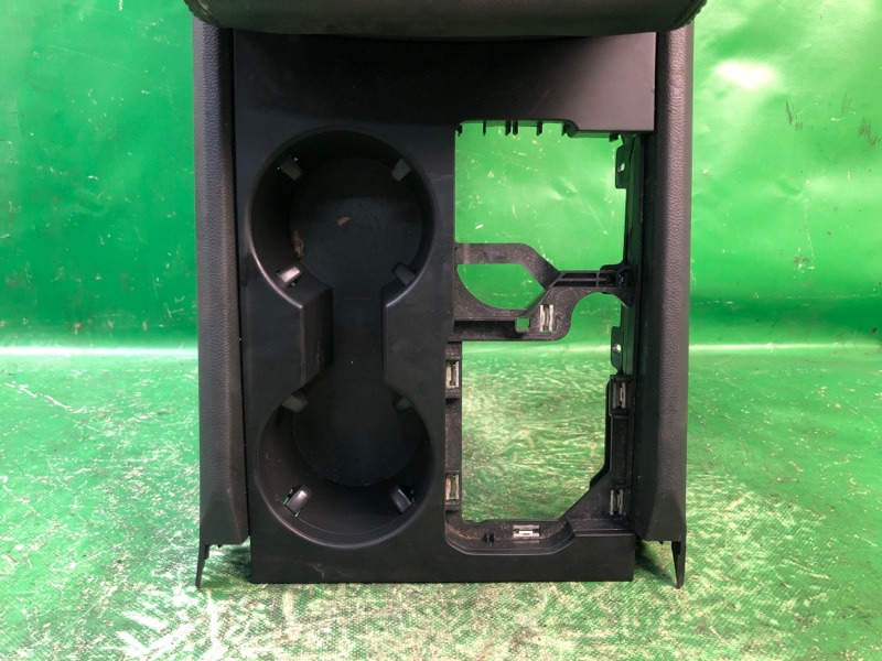 Подлокотник ATLAS 17 -