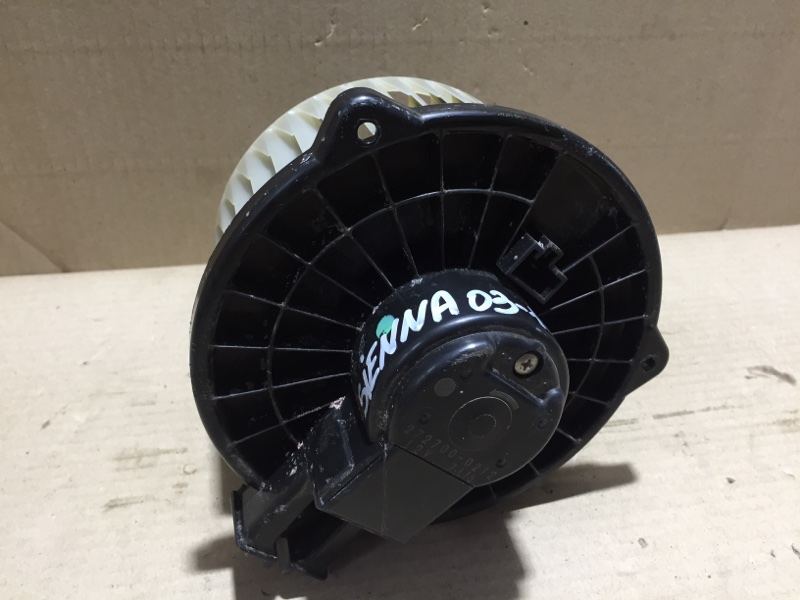 Моторчик печки задний TOYOTA SIENNA 03-10 3.5 2GRFE Моторчик печки задний TOYOTA SIENNA 03-10 3.5 2GRFE