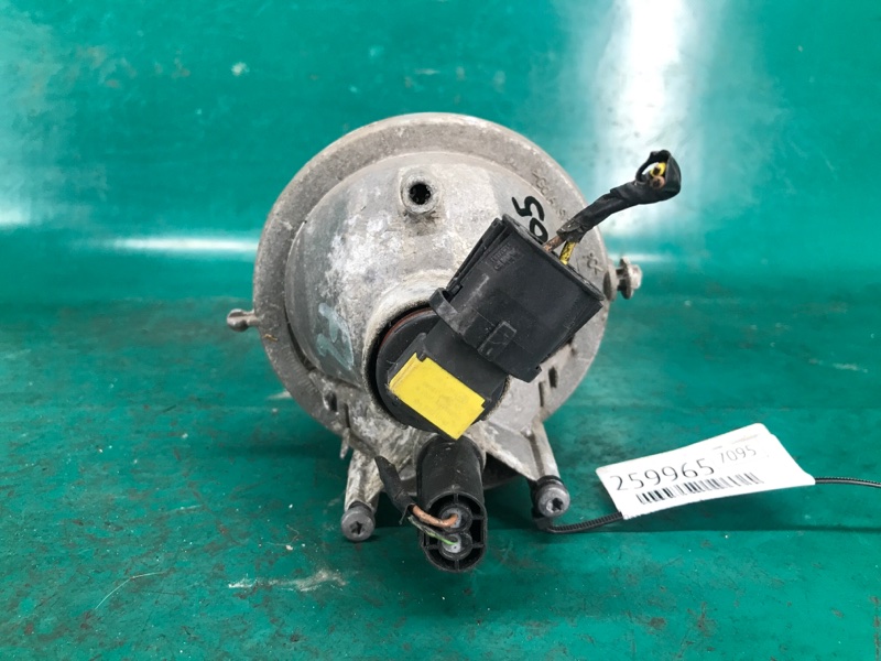 Противотуманная фара левая COOPER S CLUBMAN R55 05-14 2007 Хэтчбек 1.6L N16B16 Противотуманная фара левая COOPER S CLUBMAN R55 05-14 2007 Хэтчбек 1.6L N16B16