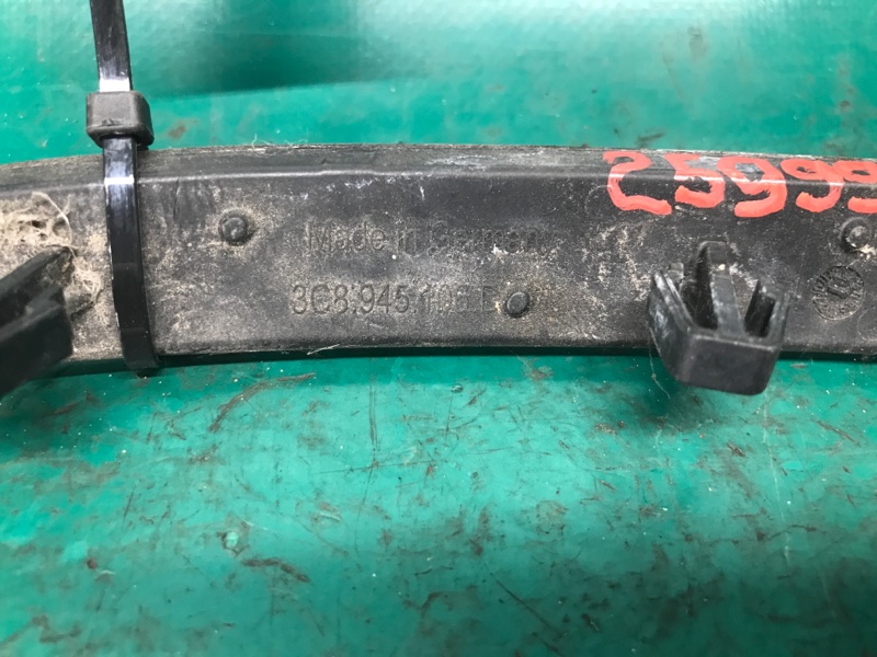 Катафот R правый PASSAT CC 12-18 2014 Седан 2.0 CCTA