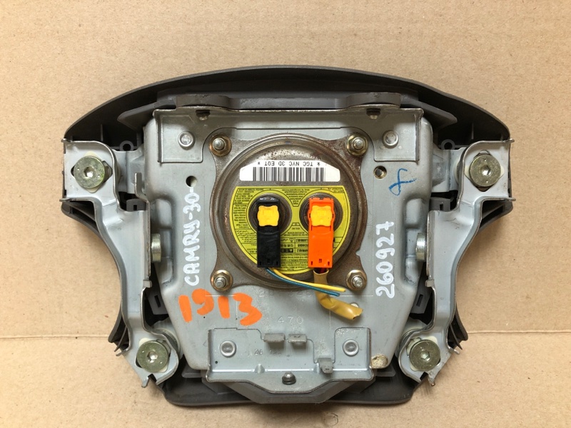 Подушка безопасности в руль TOYOTA CAMRY 30 02-06 ACV30L 2.4 2AZFE