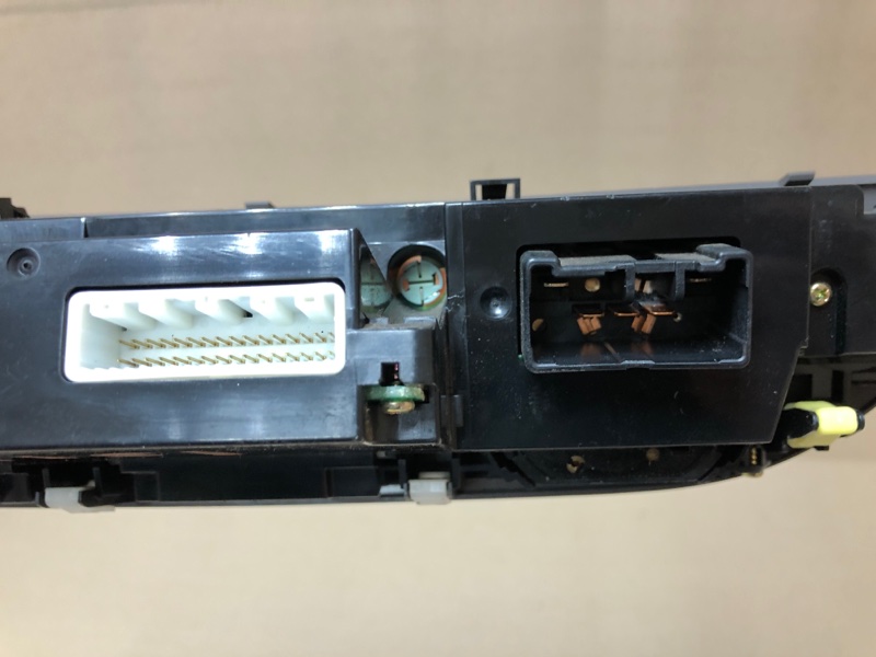 Блок управления печкой TOYOTA CAMRY 30 02-06 ACV30L 2.4 2AZFE