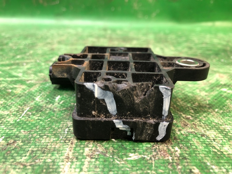 Блок управления дав.в шинах передний левый MDX (YD2) 06-13 Блок управления дав.в шинах передний левый MDX (YD2) 06-13