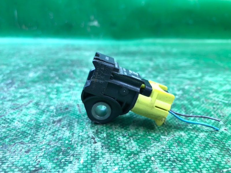 Датчик удара левый RDX 19- Датчик удара левый RDX 19-