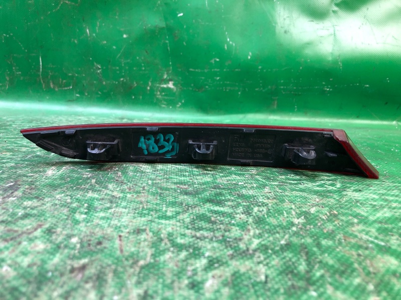 Катафот R правый задний правый VOLKSWAGEN PASSAT B8 14- Седан 2.0 DDSA