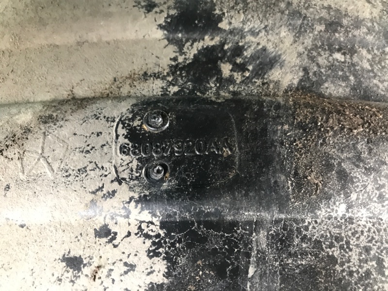 Подкрылок задний правый JOURNEY 08-20 Внедорожник