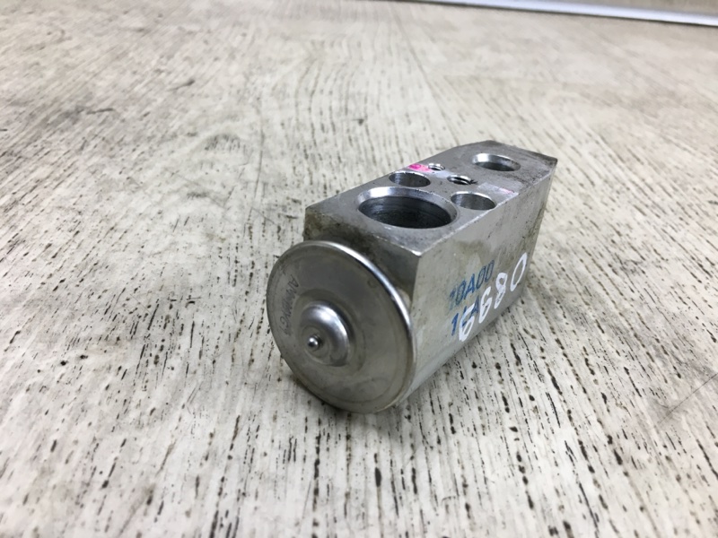 Клапан кондиционера SENTRA (B16) 06–12 2012 2.0 MR20DE