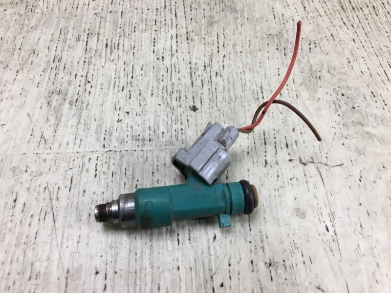 Запчасть форсунка топливная NISSAN SENTRA (B16) 06–12 2012 2.0 MR20DE 16600-ZJ60A Б/У Форсунка топливная NISSAN SENTRA (B16) 06–12 2012 2.0 MR20DE 16600-ZJ60A Б/У