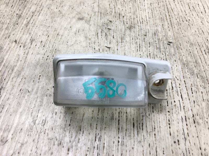 Запчасть подсветка номера NISSAN SENTRA (B16) 06–12 2012 2.0 MR20DE 26510-CR900 Б/У Подсветка номера NISSAN SENTRA (B16) 06–12 2012 2.0 MR20DE 26510-CR900 Б/У