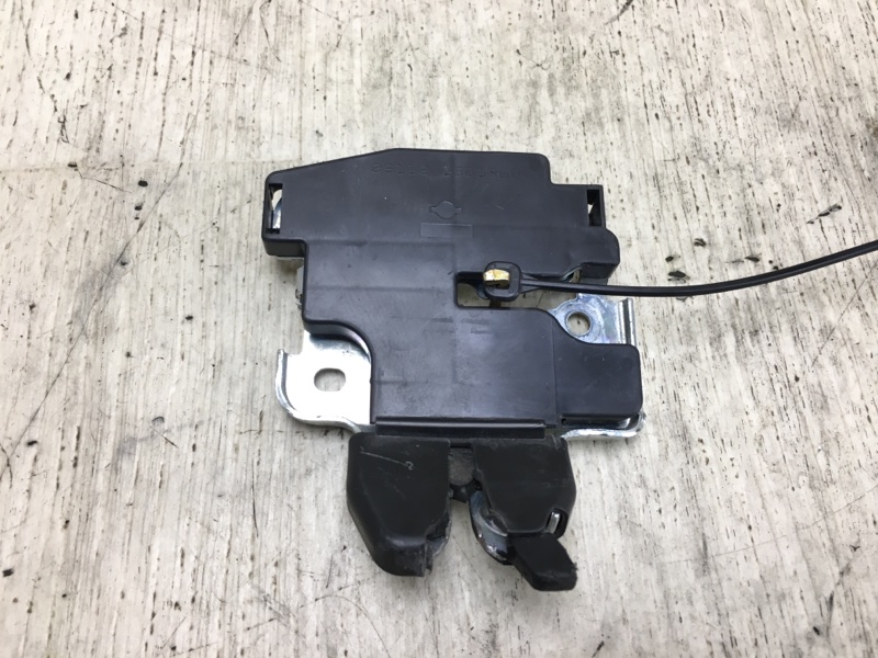 Замок крышки багажника NISSAN SENTRA (B16) 06–12 2.0 MR20DE