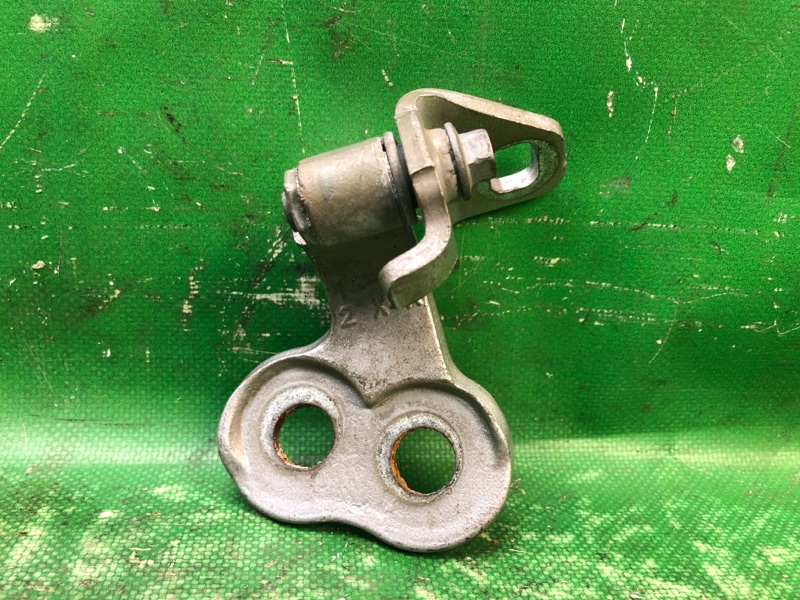 Петля двери нижняя передняя правая FORD FOCUS 10-18 2014 Седан 2.0 XQDA AM51U22810AE Б/У