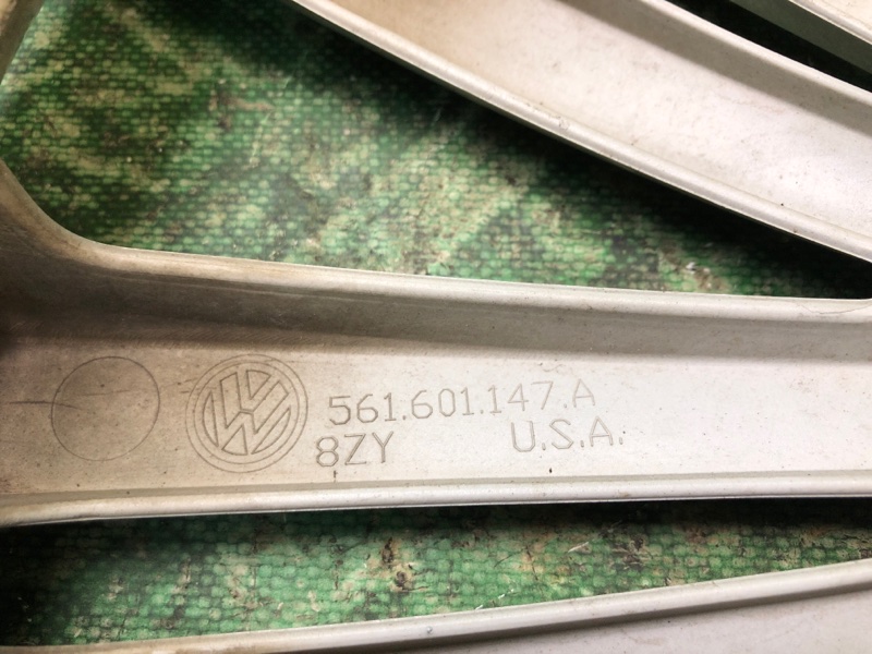 Колпак колесный PASSAT B7 11-15 2014 Седан 2.5 CBUA