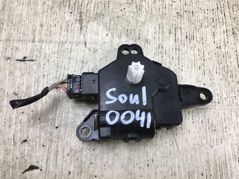 Моторчик заслонки печки KIA SOUL PS 13-19 2016 2.0 G4NC 97159-B2000 Б/У