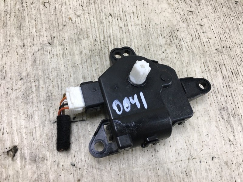 Моторчик заслонки печки KIA SOUL PS 13-19 2016 2.0 G4NC 97159-B2000 Б/У