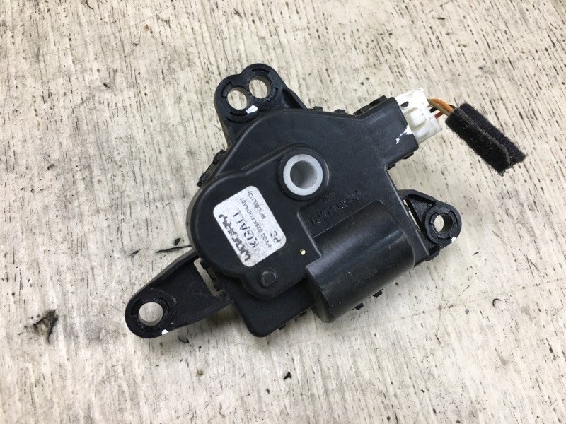 Моторчик заслонки печки SOUL PS 13-19 2016 2.0 G4NC