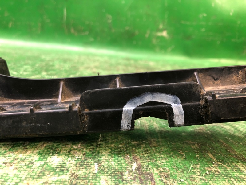 Кронштейн заднего бампера задний правый JOURNEY 08-20 Кронштейн заднего бампера задний правый JOURNEY 08-20