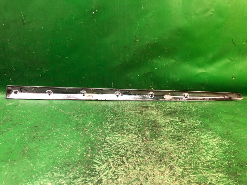 Молдинг двери передний правый INFINITI QX60/JX35 12-20 Молдинг двери передний правый INFINITI QX60/JX35 12-20