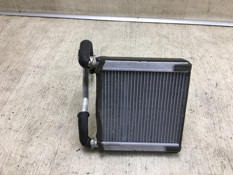 Радиатор печки PHAETON 02-10