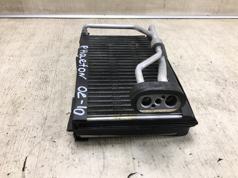 Испаритель кондиционера PHAETON 02-10