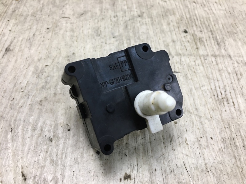 Моторчик заслонки печки VOLKSWAGEN PHAETON 02-10 3D0959311 Б/У