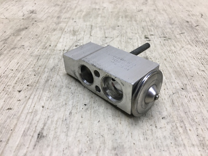 Клапан кондиционера MAZDA CX-9 06-16 3.7 CA