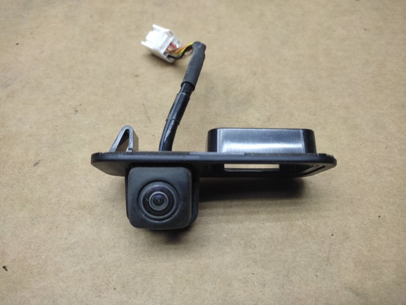 Камера заднего вида ACURA TLX 17-20 2018 Седан 2.4 39530-TZ3-A12 Б/У