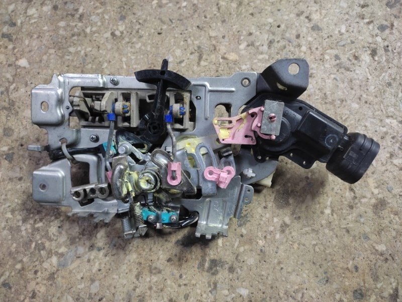 Ручка двери внутренняя задняя правая SIENNA 11-16 2012 GSL30 3.5 2GR-FE