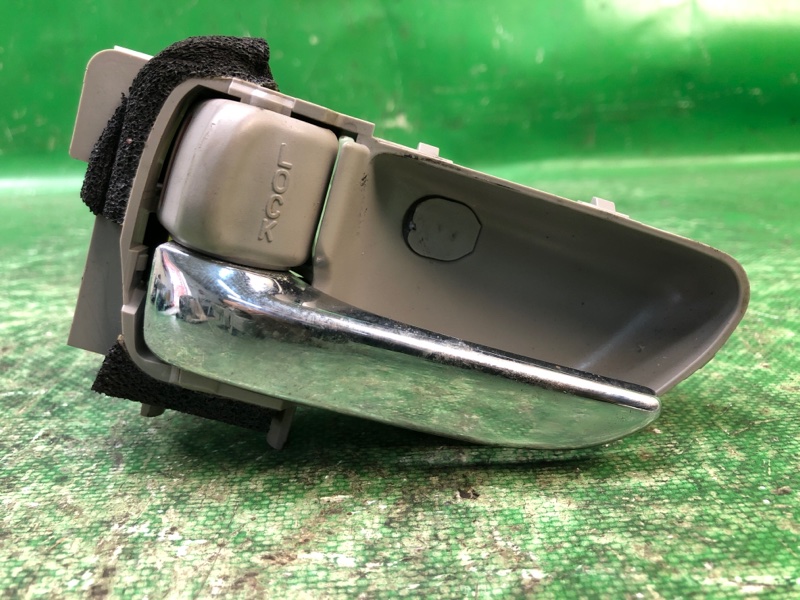 Ручка двери внутренняя задняя левая SUBARU TRIBECA B9 05-07 61051XA01BMV Б/У