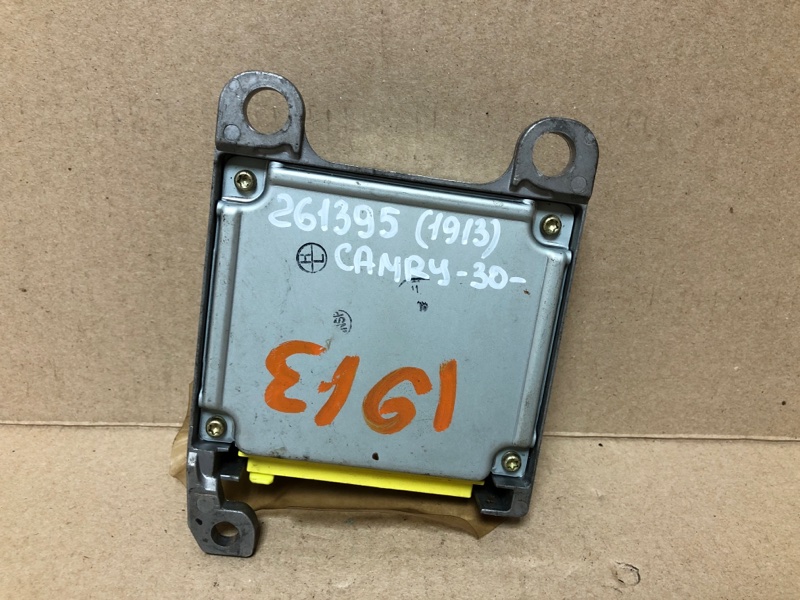 Блок управления AIRBAG CAMRY 30 02-06 2002 ACV30L 2.4 2AZFE Блок управления AIRBAG CAMRY 30 02-06 2002 ACV30L 2.4 2AZFE