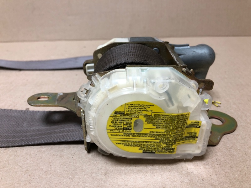 Ремень безопасности передний левый TOYOTA CAMRY 30 02-06 ACV30L 2.4 2AZFE