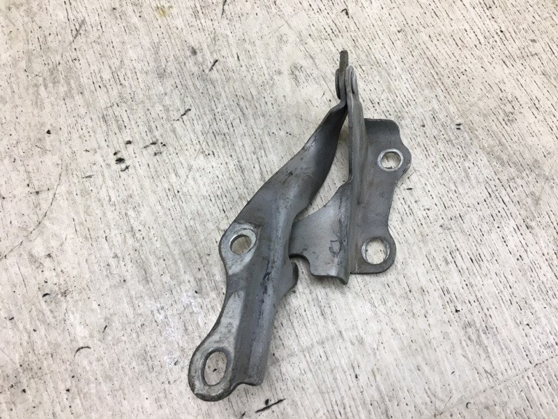 Петля капота левая CAMRY 30 02-06 2002 ACV30L 2.4 2AZFE Петля капота левая CAMRY 30 02-06 2002 ACV30L 2.4 2AZFE