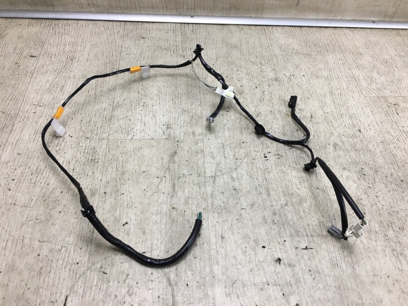 Проводка крышки багажника CAMRY 30 02-06 2002 ACV30L 2.4 2AZFE