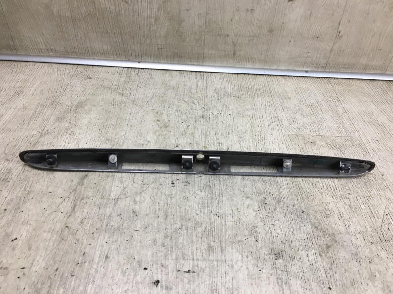 Панель подсветки номера CAMRY 30 02-06 2002 ACV30L 2.4 2AZFE Панель подсветки номера CAMRY 30 02-06 2002 ACV30L 2.4 2AZFE