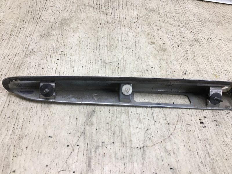 Панель подсветки номера CAMRY 30 02-06 2002 ACV30L 2.4 2AZFE Панель подсветки номера CAMRY 30 02-06 2002 ACV30L 2.4 2AZFE